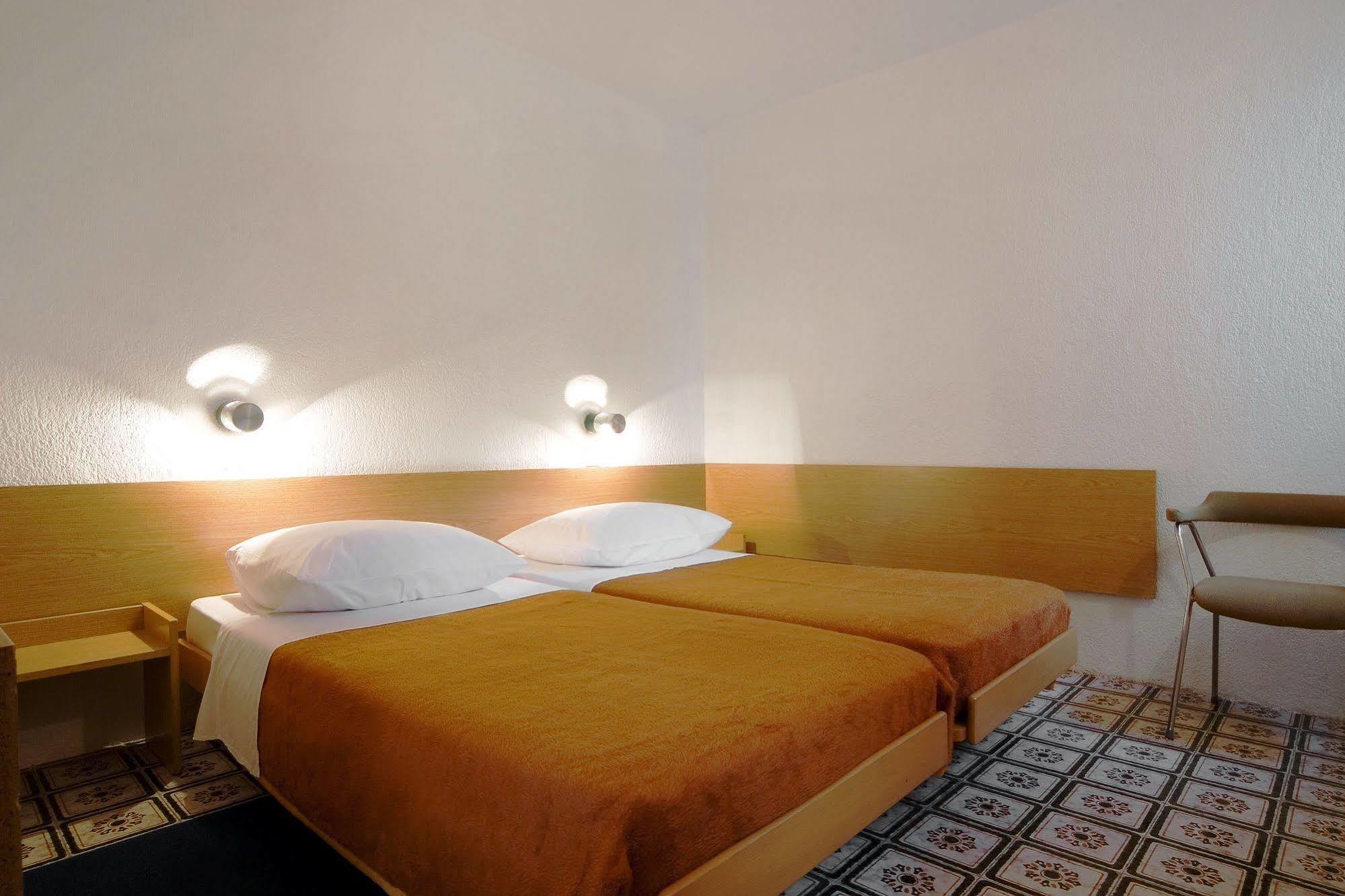 פורץ Pical Apartments מראה חיצוני תמונה